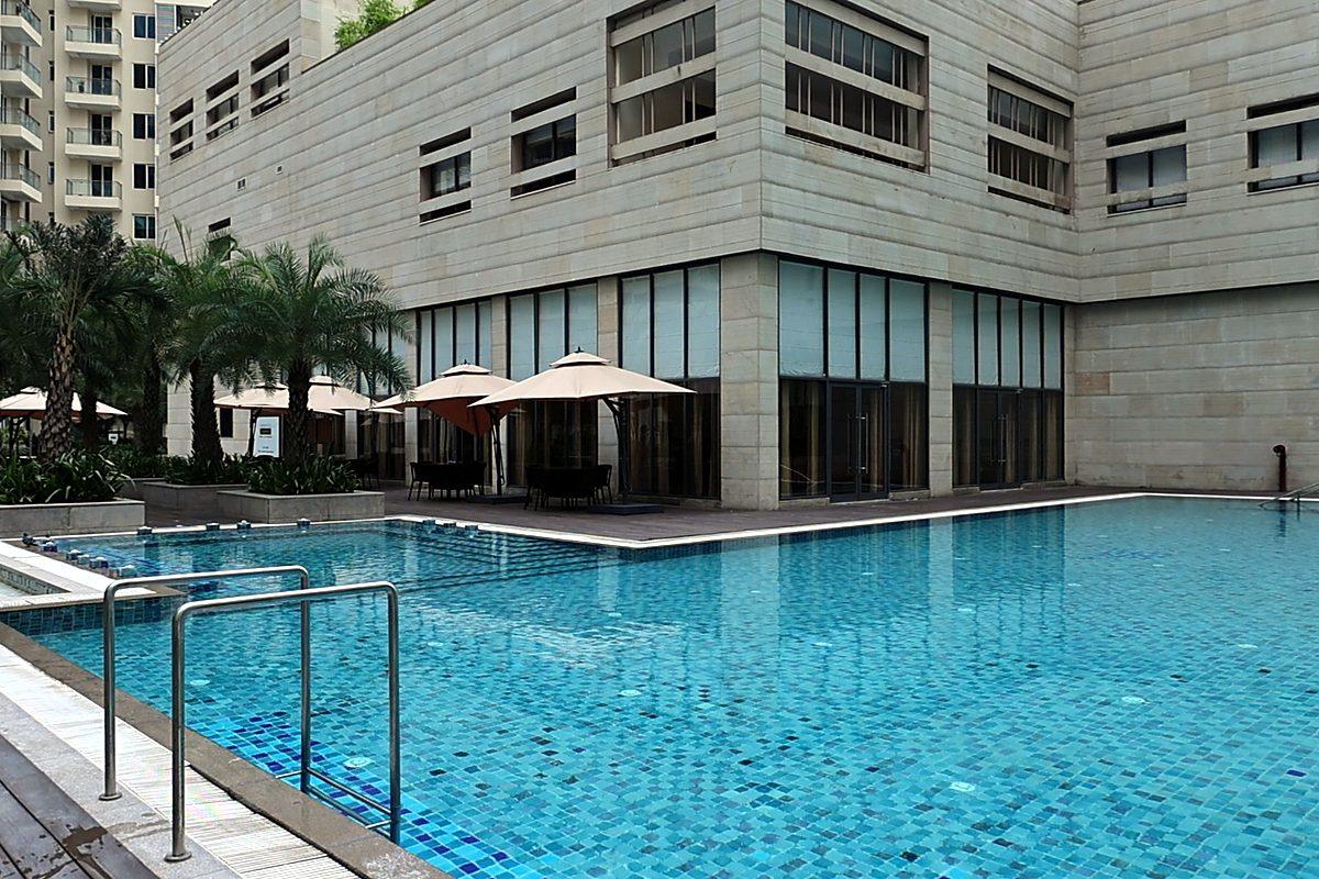 Swimming pool beside the clubhouse (actual image)