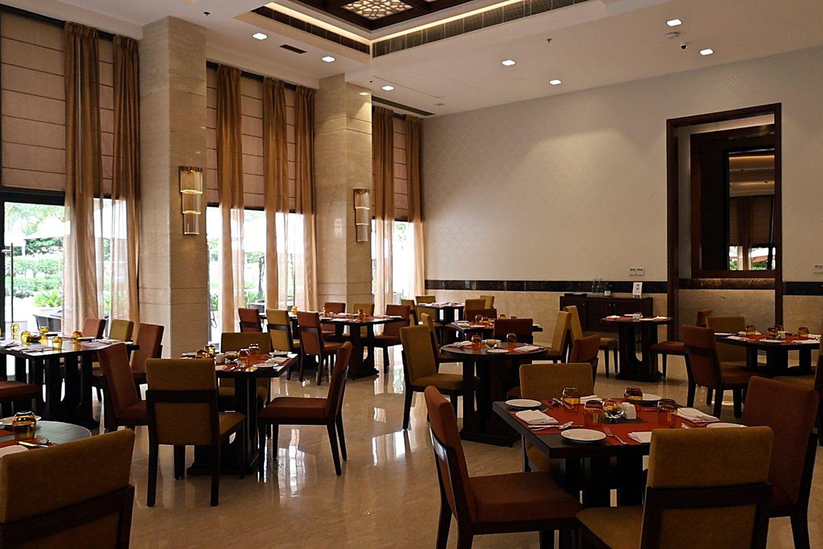 Multi-cuisine restaurant in the Ambience Creacions club (actual image)