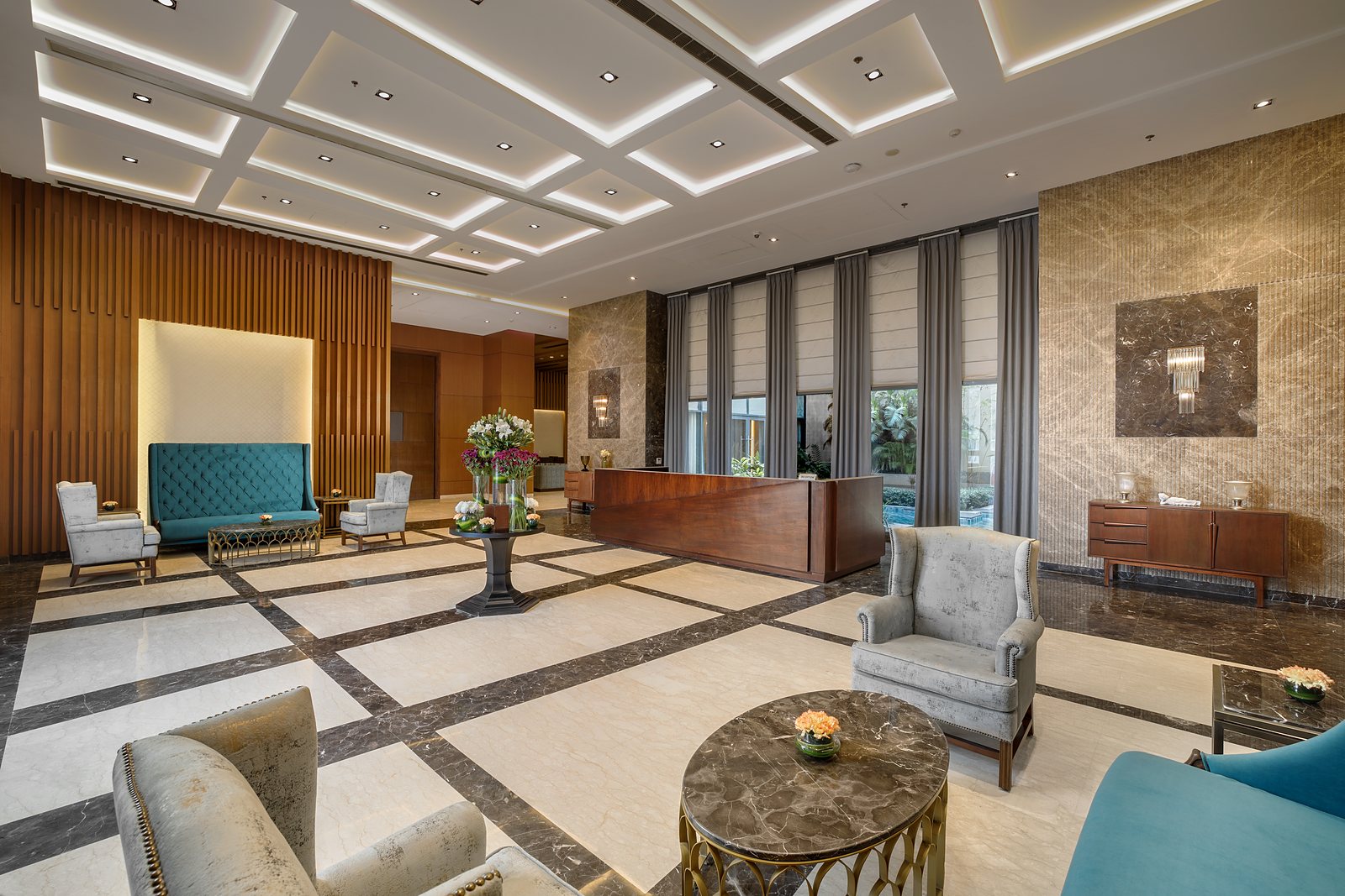 Entrance lobby with marble flooring (actual image)
