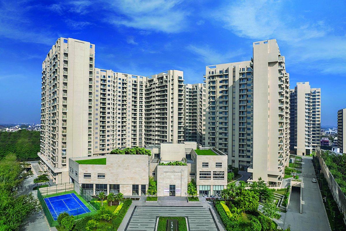 The Ambience Creacions towers with the central sports courts (actual image)